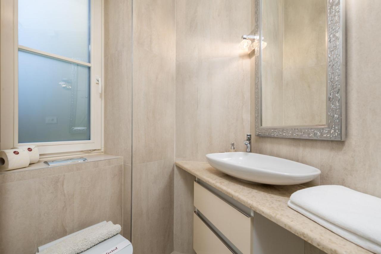 Villa Sokol Apartments Opatija Center Bagian luar foto